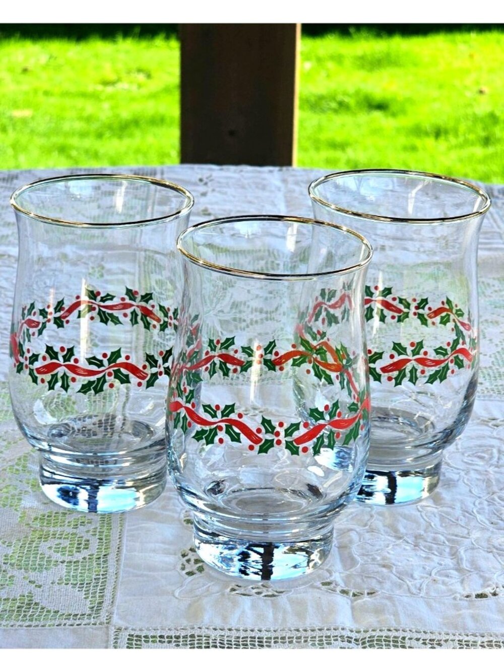 3 Libbey Christmas Holly Tumblers 5.25" Glasses Vintage 1980s Gold Rim Set 14oz
